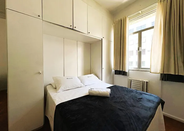Apartamento Confortável em Rua Nobre de Copacabana Rio de Janeiro